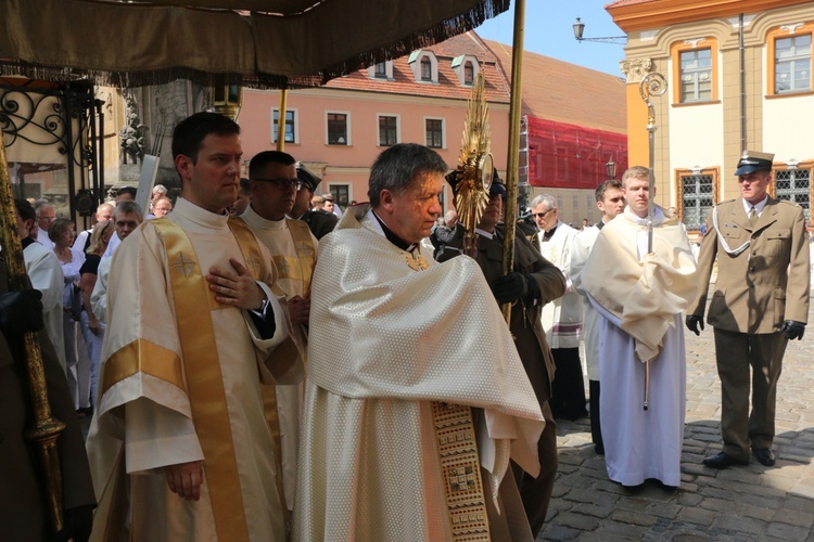 Centralna procesja Bożego Ciała we Wrocławiu 2019