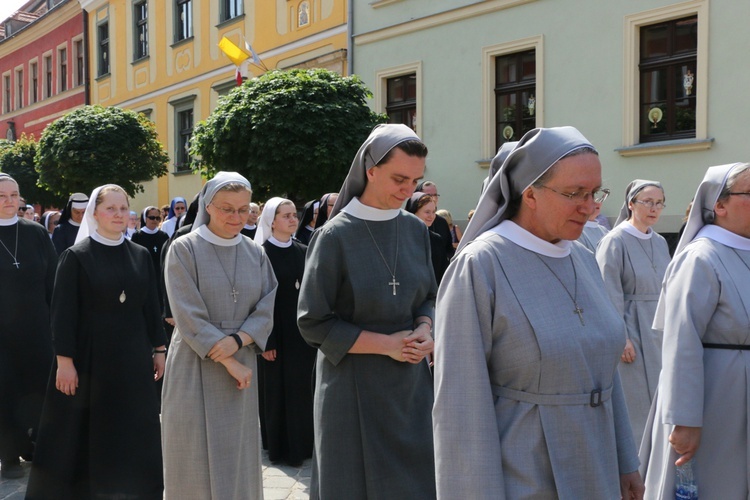 Centralna procesja Bożego Ciała we Wrocławiu 2019