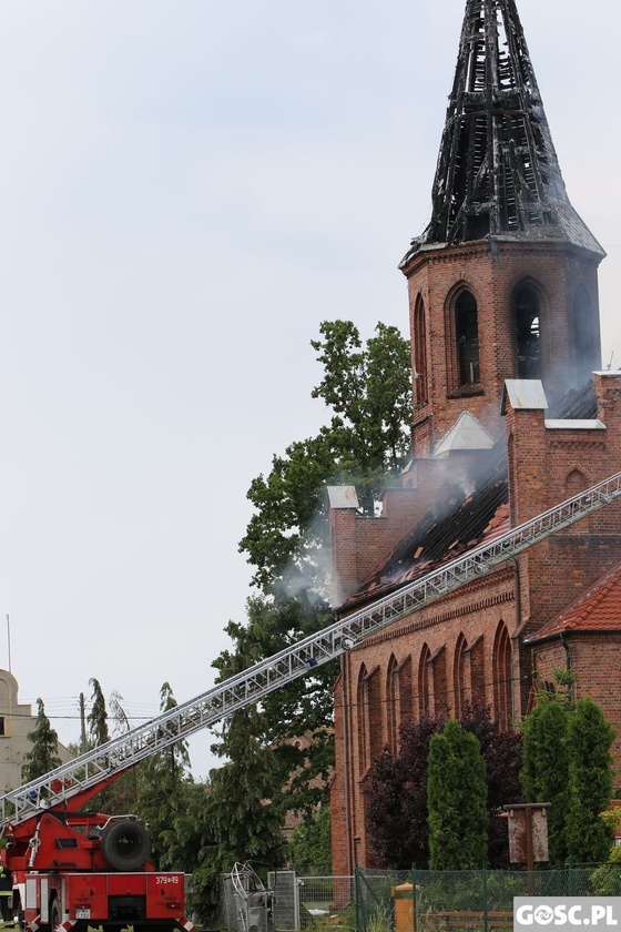 Pożar kościoła w Lutolu Suchym