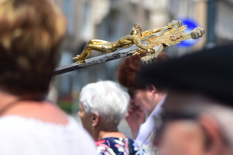 Olsztyn. Centralna procesja Bożego Ciała