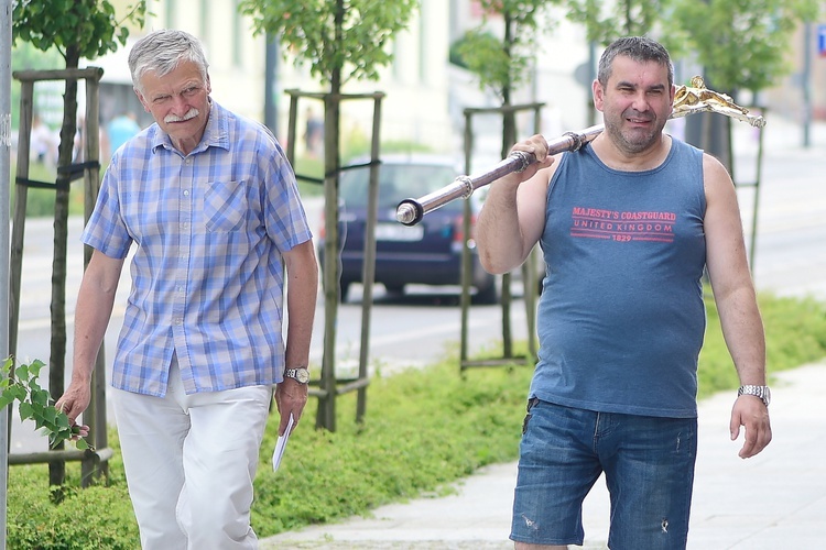 Olsztyn. Centralna procesja Bożego Ciała