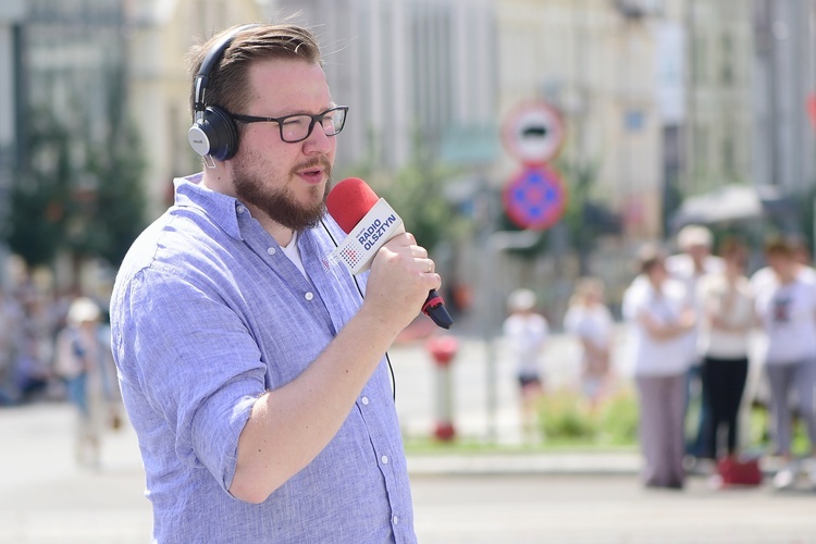 Olsztyn. Centralna procesja Bożego Ciała