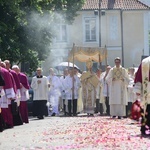 Olsztyn. Centralna procesja Bożego Ciała