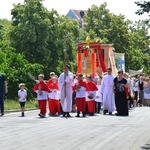 Procesja Bożego Ciała w parafii pw. NMP Bolesnej we Wrocławiu-Różance