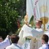 Procesja Bożego Ciała w parafii pw. NMP Bolesnej we Wrocławiu-Różance