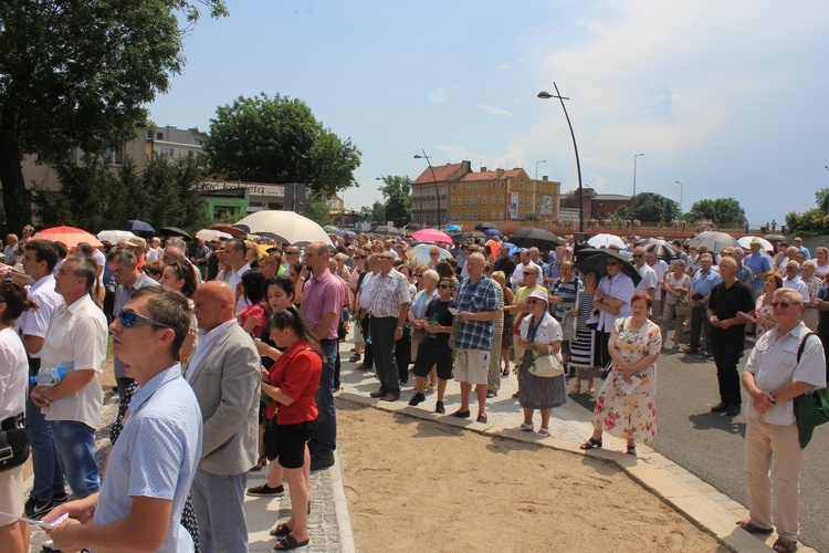 Miejska procesja eucharystyczna w Legnicy