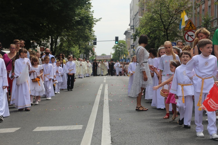 Centralna procesja Bożego Ciała w Katowicach