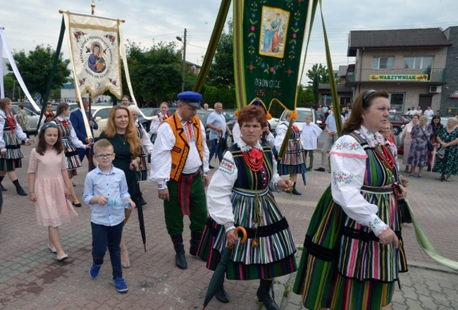 Pełne folkloru Boże Ciało w Opocznie