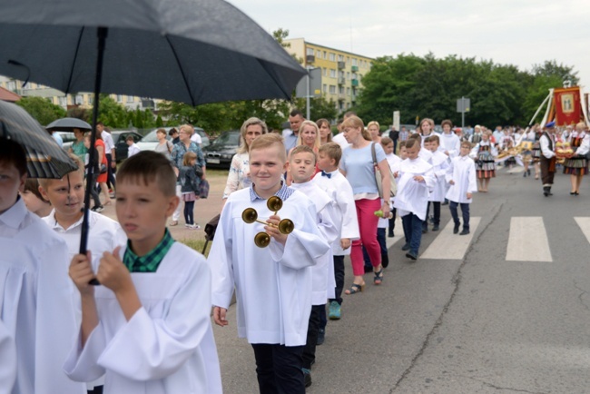 Pełne folkloru Boże Ciało w Opocznie