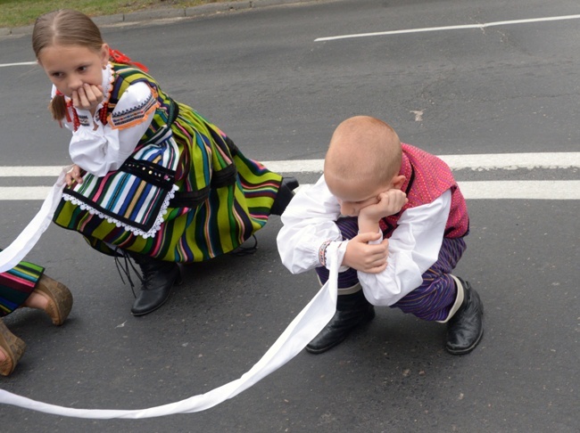 Pełne folkloru Boże Ciało w Opocznie