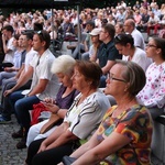 Koncert uwielbienia nad stawami w Oleśnicy