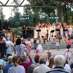 Koncert uwielbienia nad stawami w Oleśnicy