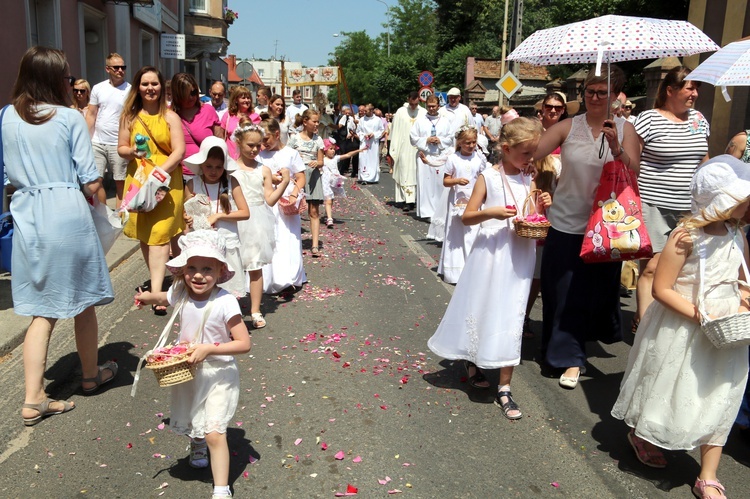 Procesja Bożego Ciała w Wołowie 2019