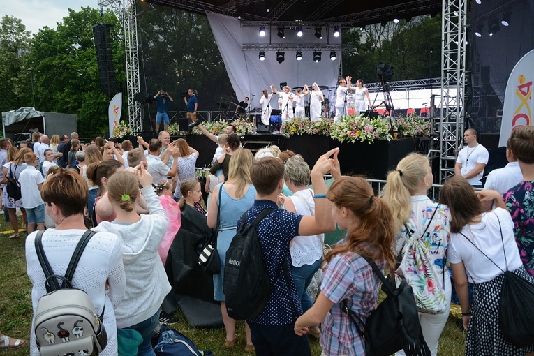10. Koncert Uwielbienia