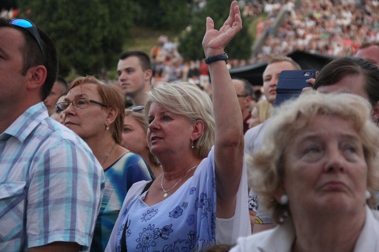 XVII Koncert Chwały