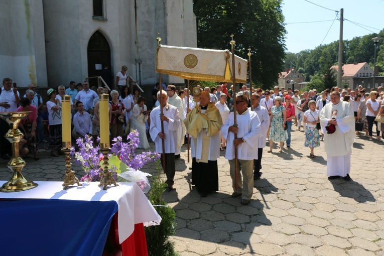 Boże Ciało 2019 - Wałbrzych, parafia pw. św. Barbary