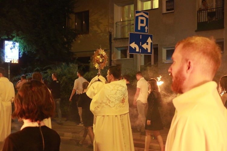 Akademicka procesja Bożego Ciała u dominikanów