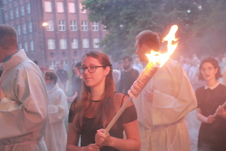 Akademicka procesja Bożego Ciała u dominikanów