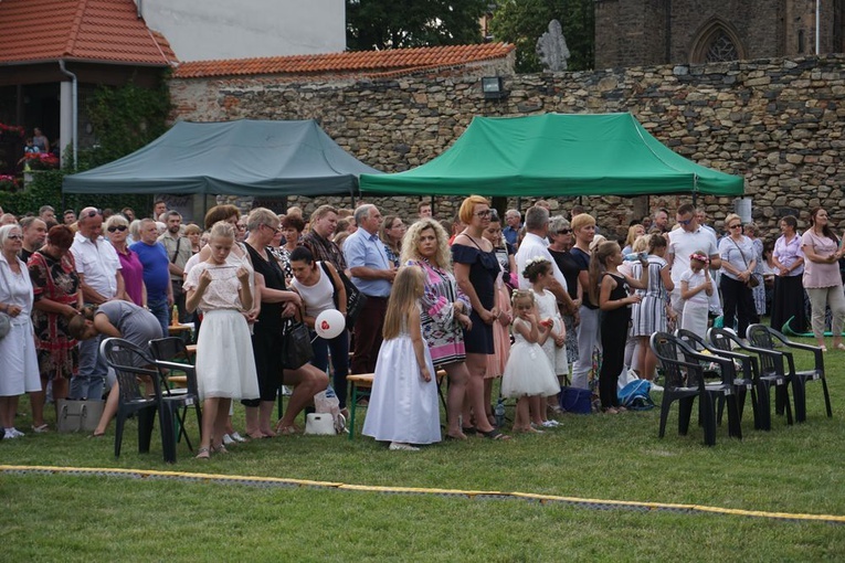 Koncert uwielbienia "Rozpalić serca"