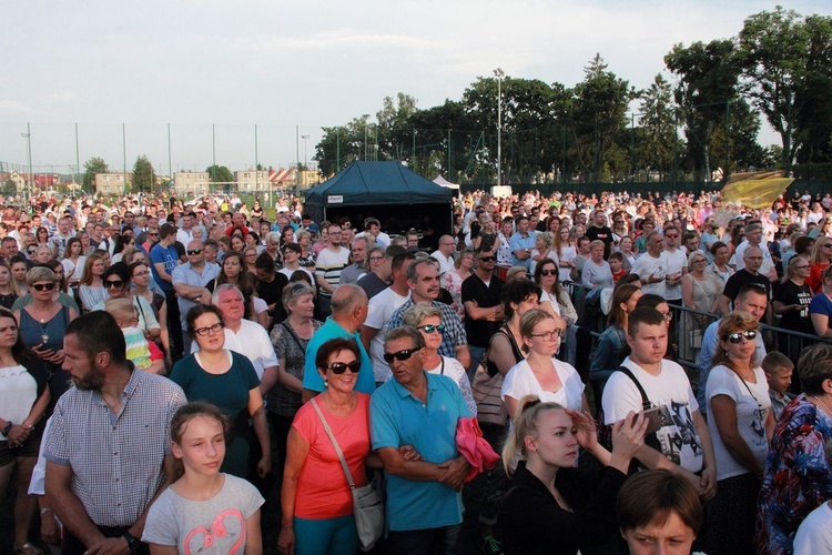 Koncert "Bogu Chwała" w Rumi