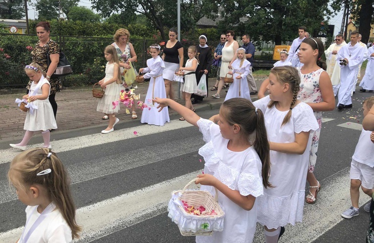 Boże Ciało w parafii NMP Wspomożenia Wiernych w Czechowicach-Dziedzicach - 2019