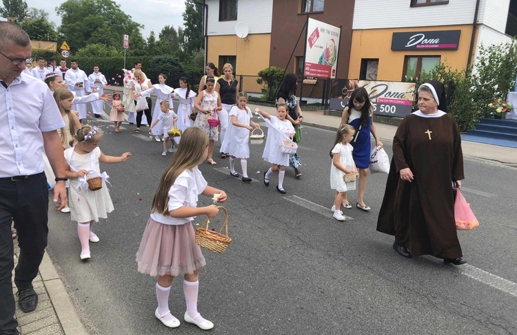 Boże Ciało w parafii NMP Wspomożenia Wiernych w Czechowicach-Dziedzicach - 2019