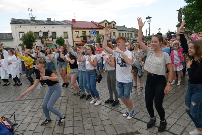 Wieczór uwielbienia w Szydłowcu