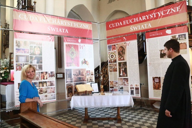 Cuda eucharystyczne w Jadownikach