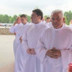 Tarnów. Nadzwyczajni szafarze Komunii św. w kościele bł. Karoliny