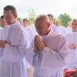 Tarnów. Nadzwyczajni szafarze Komunii św. w kościele bł. Karoliny