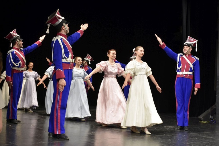 Msza św. i benefis z okazji 50-lecia kapłaństwa bp. Ignacego Deca