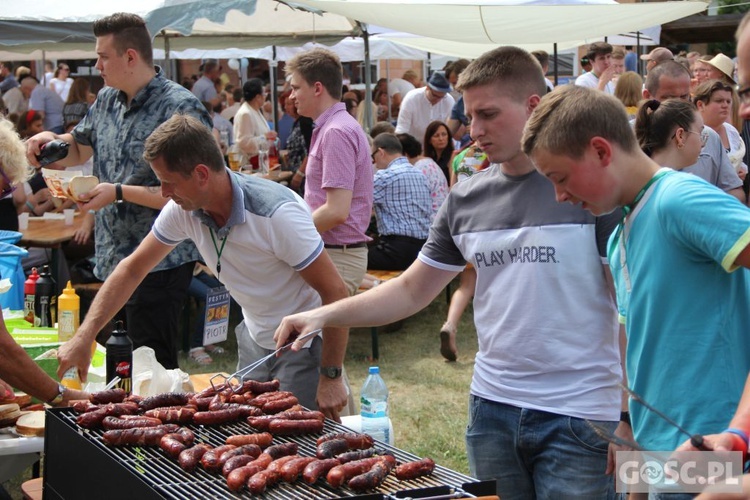 Festyn na Szmaragdowym Wzgórzu