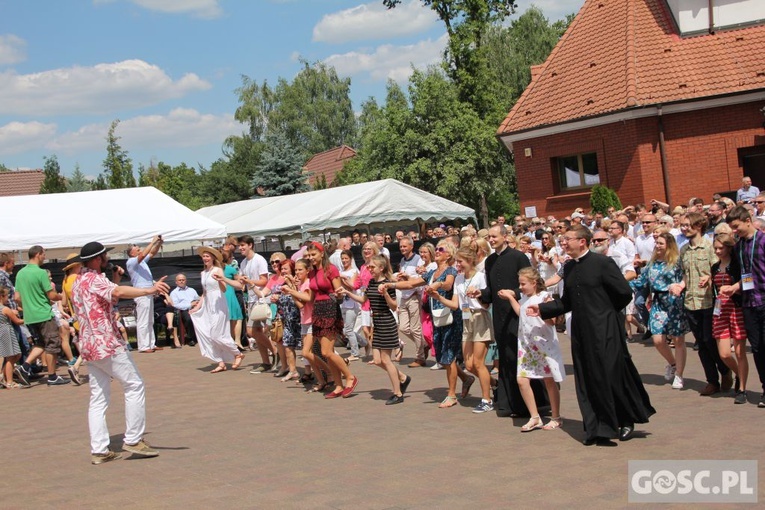 Festyn na Szmaragdowym Wzgórzu