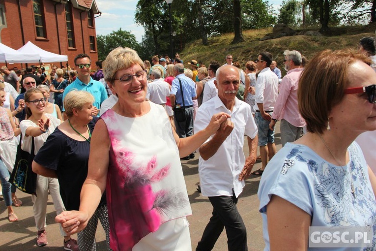Festyn na Szmaragdowym Wzgórzu