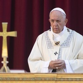Papież: Nie dajmy się zarazić arogancją