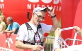 Uczestnicy I Biegu Frassatiego na finiszu w Międzybrodziu Bialskim - 2019 - cz. 1