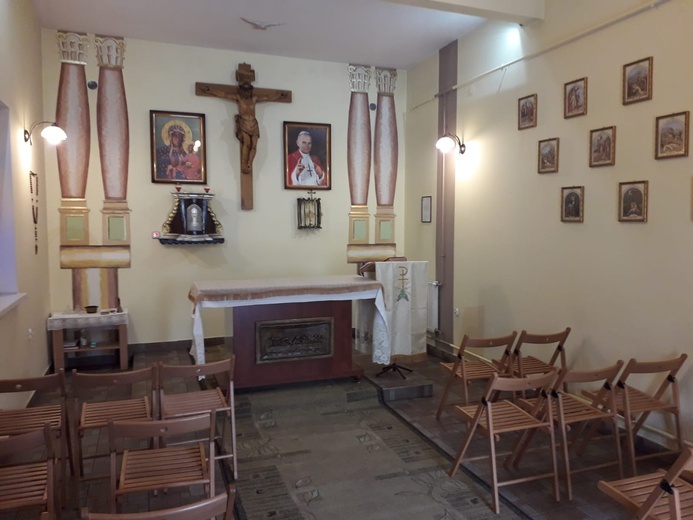 Jezus jest źródłem wolności. Bp Muskus bierzmował osadzonego w więzieniu