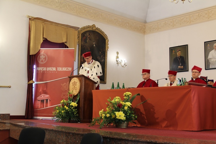 Doktorat honoris causa PWT dla bp. Ignacego Deca