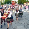 Tegoroczne procesje Bożego Ciała,  tak jak ta w Opocznie, miały także charakter wynagradzający.