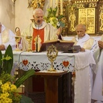 Wprowadzenie relikwii św. Faustyny w Krosnowicach