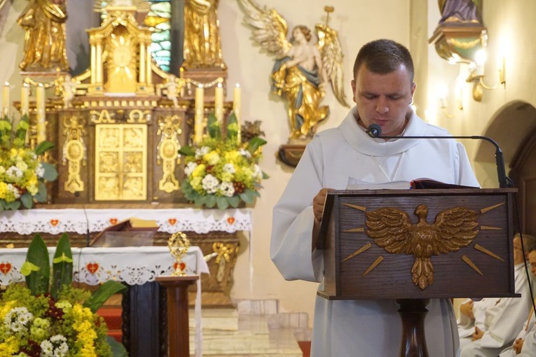 Relikwie św. Faustyny Kowalskiej w Krosnowicach