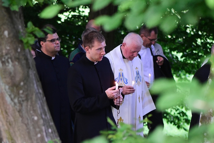 Gietrzwałd. Uroczystości 142. rocznicy rozpoczęcia objawień maryjnych