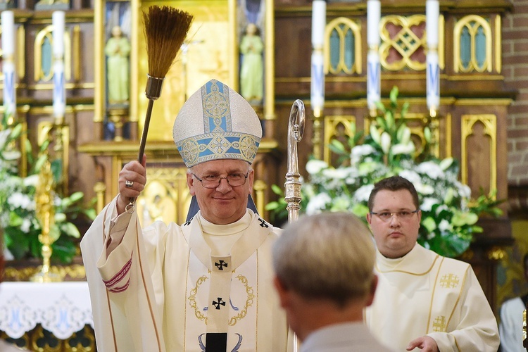 Gietrzwałd. Uroczystości 142. rocznicy rozpoczęcia objawień maryjnych