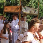 Błogosławieństwo odnowionych organów w Mielcu