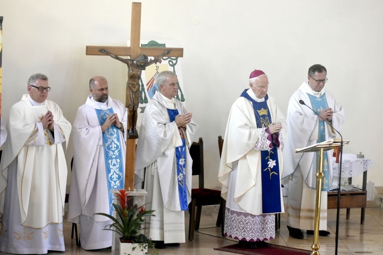 30-lecie parafii pw. Matki Bożej Nieustającej Pomocy w Wałbrzychu