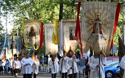 100 lat parafii na Kawęczyńskiej