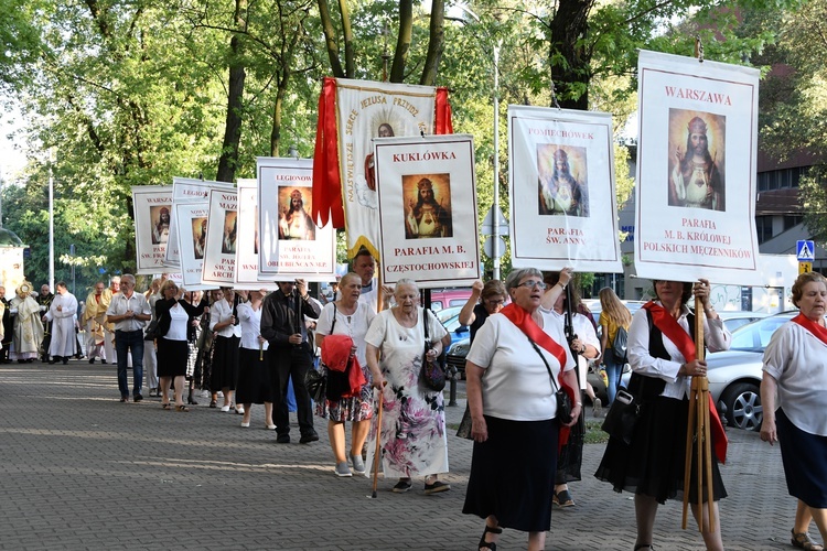 100 lat parafii na Kawęczyńskiej