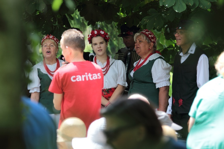 Piknik w jeleniogórskim ZOL