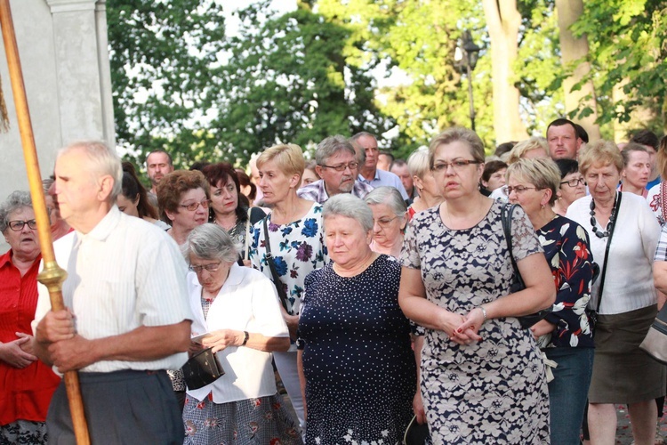 Figura Serca Jezusa w Oleśnie