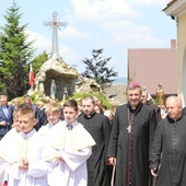 Po Mszy św. odbyło się odsłonięcie tablicy upamiętniającej 7 wieków istnienia Pietrzykowic